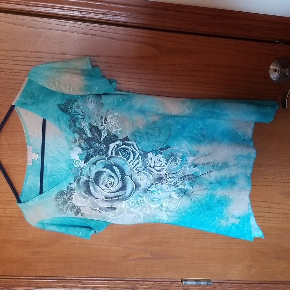 Rose printed top